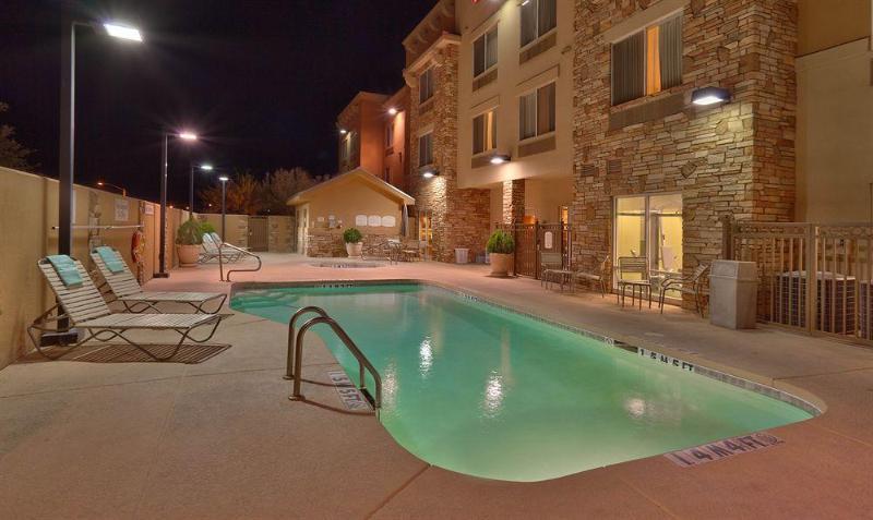 Hotel Fairfield And 3*